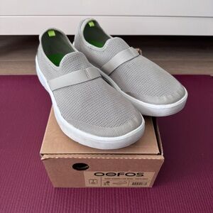 OOFOS OOMG Women's Low Mesh Slip-Ons, Size 8